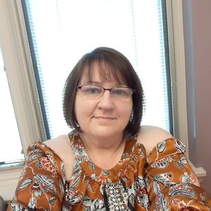 Meet your Posher, Tina